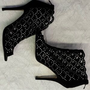 Chelsea & Zoe Black Studded Heels